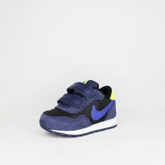 Nike MD Valiant